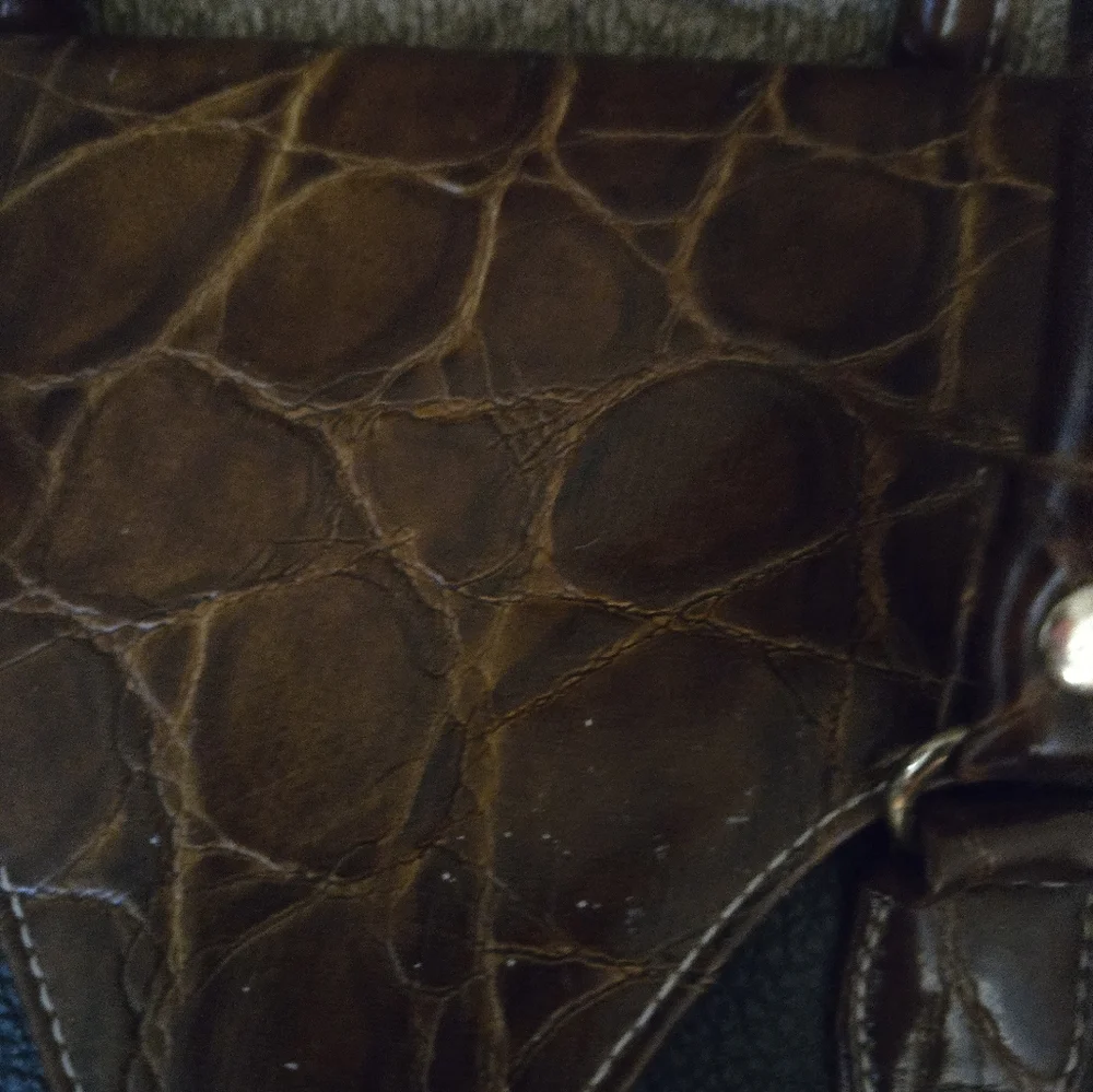 EUC Brown and Black Croc-Embossed Handbag - Picture 10 of 10
